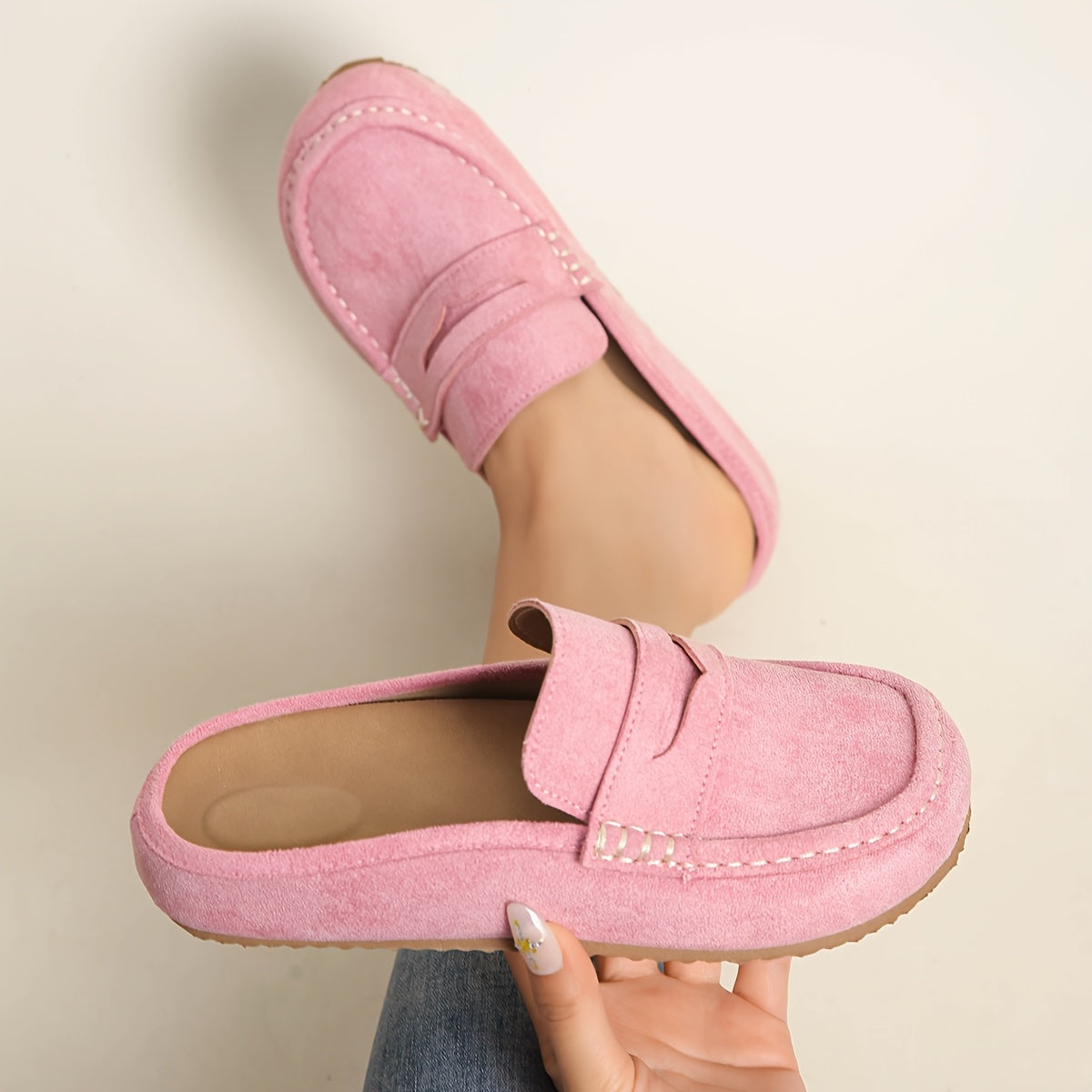 Siena | Suede Clogs