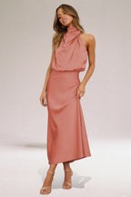 Abito Lungo Satinato Da Donna Con Scollo Halter E Gonna Fluida, immagine 2