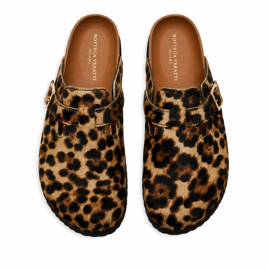 Zoccolo leopardo marrone, dettaglio