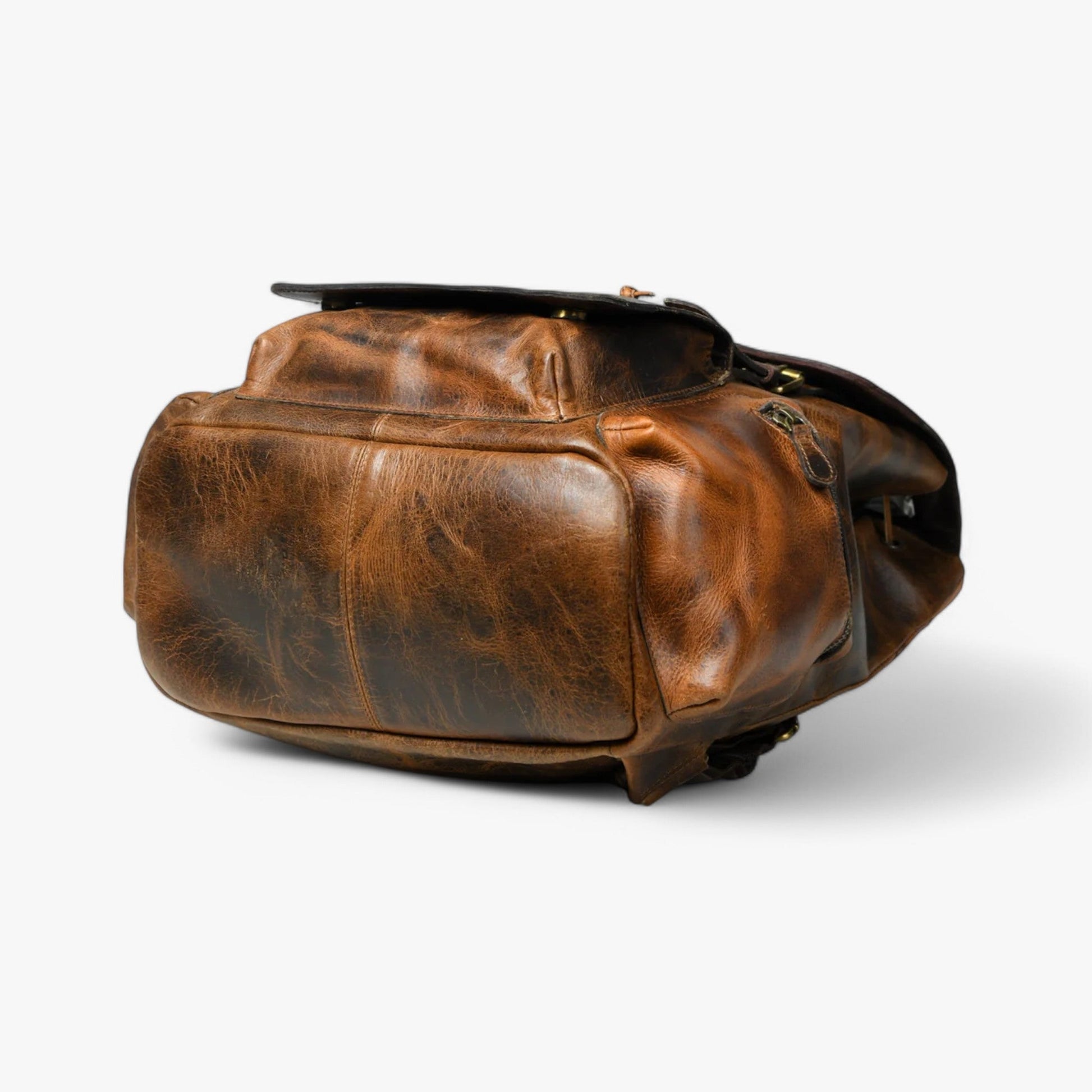 Zaino Marrone Con Patta Unisex — Matera, immagine 4
