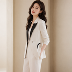 Blazer Bianco Da Donna Con Revers Nero E Chiusura A Bottone, immagine 3