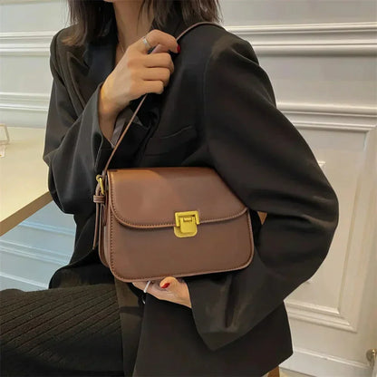 Borsa A Spalla Multicolore Con Patta Donna — Terni, immagine 3