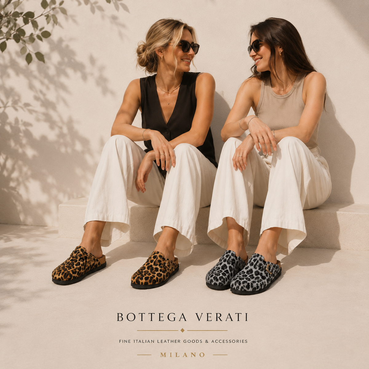 Due amiche indossano gli Zoccoli in Pelle Leopardata nei colori marrone e grigio