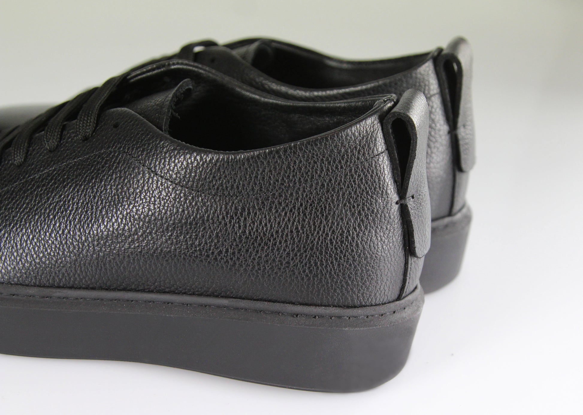 Ostuni — Sneakers Nere Da Uomo, immagine 3