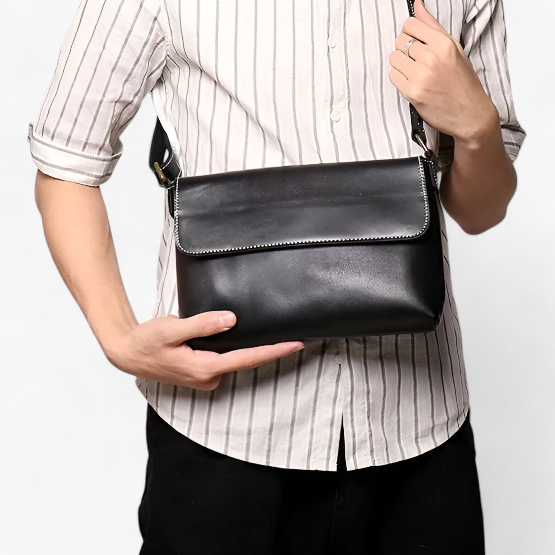 Borsa Messenger Multicolore Con Patta Unisex — Monza, immagine 4