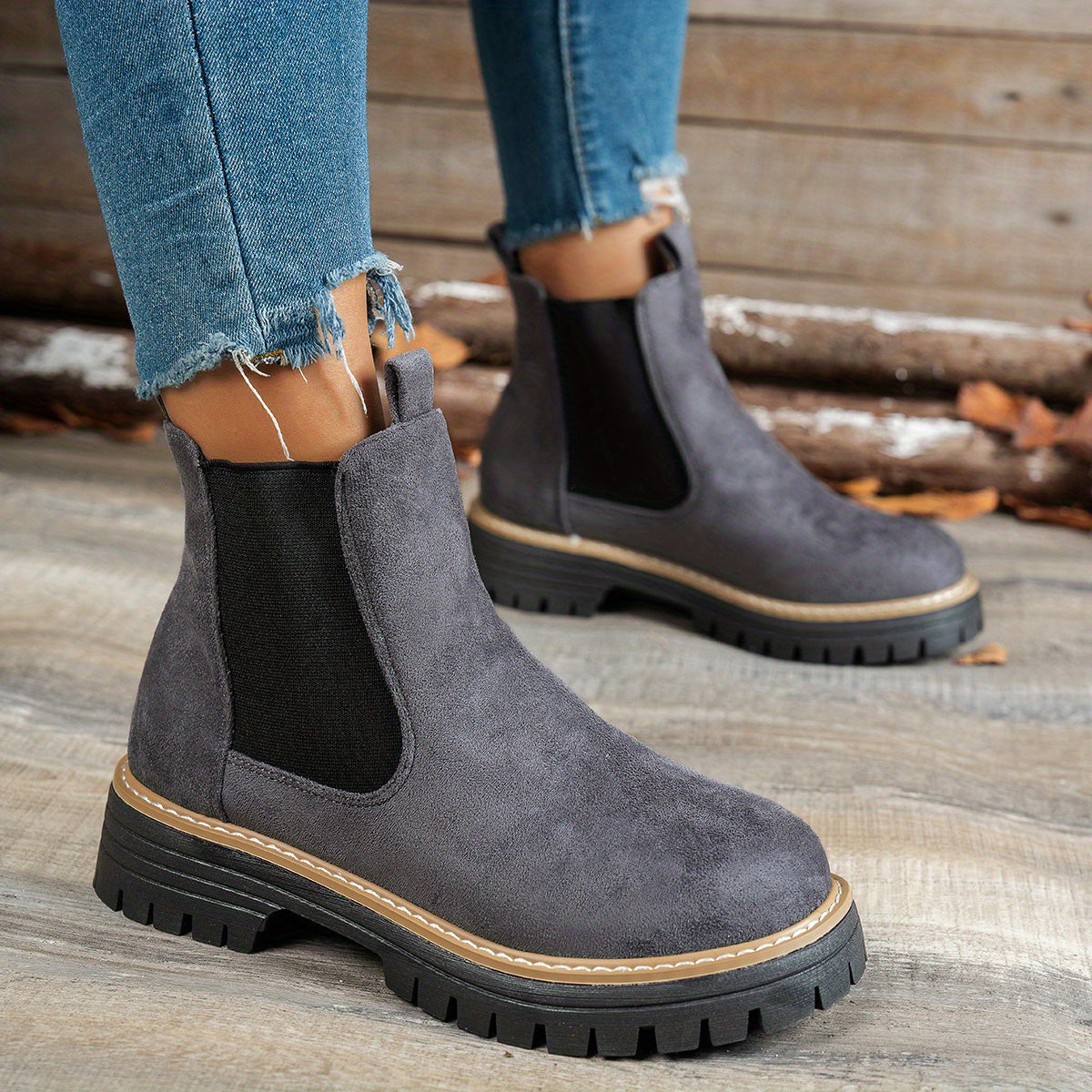 Stivaletti Chelsea Platform Da Donna Con Suola Dentellata Ed Elastici, immagine 8