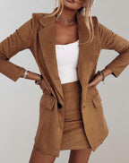 Completo Blazer E Minigonna Da Donna Con Bottoni E Tasche, immagine 3